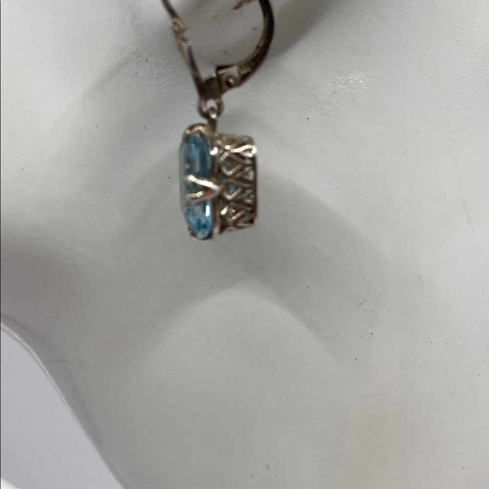 Vintage Sterling Silver 925 Blue Topaz Emerald Cut Lever Back Earrings - Picture 10 of 10